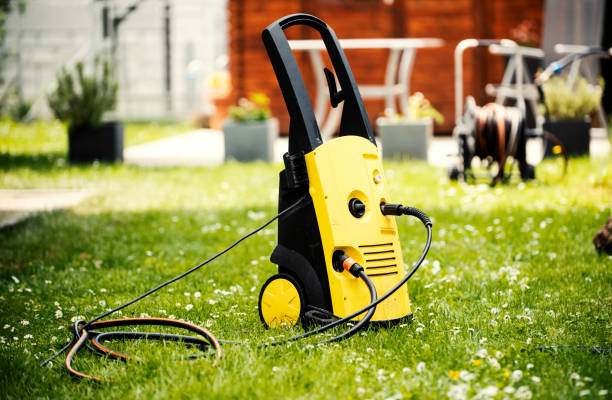 Best Gutter Cleaning and Brightening in Hayward, WI